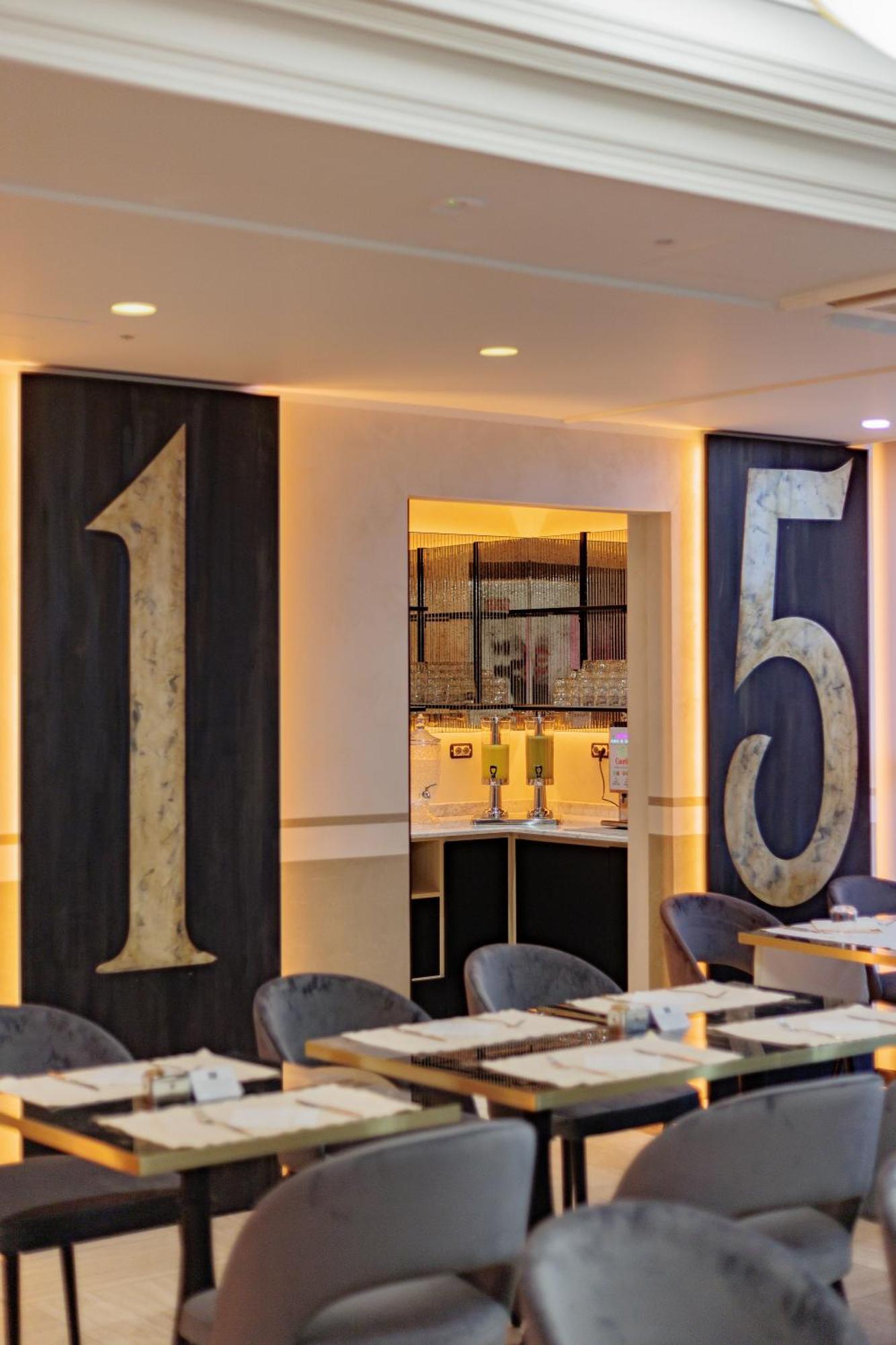 Just Hotel סרונו מראה חיצוני תמונה