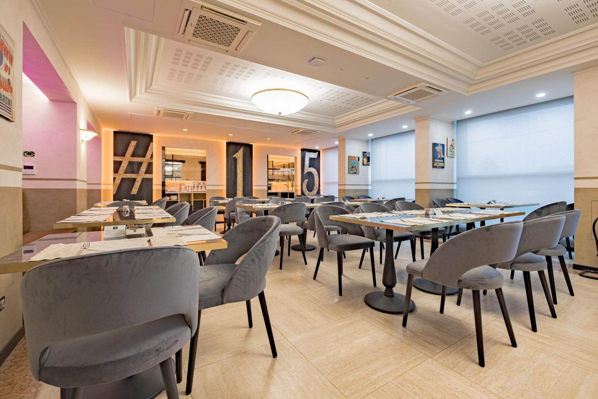 Just Hotel סרונו מראה חיצוני תמונה