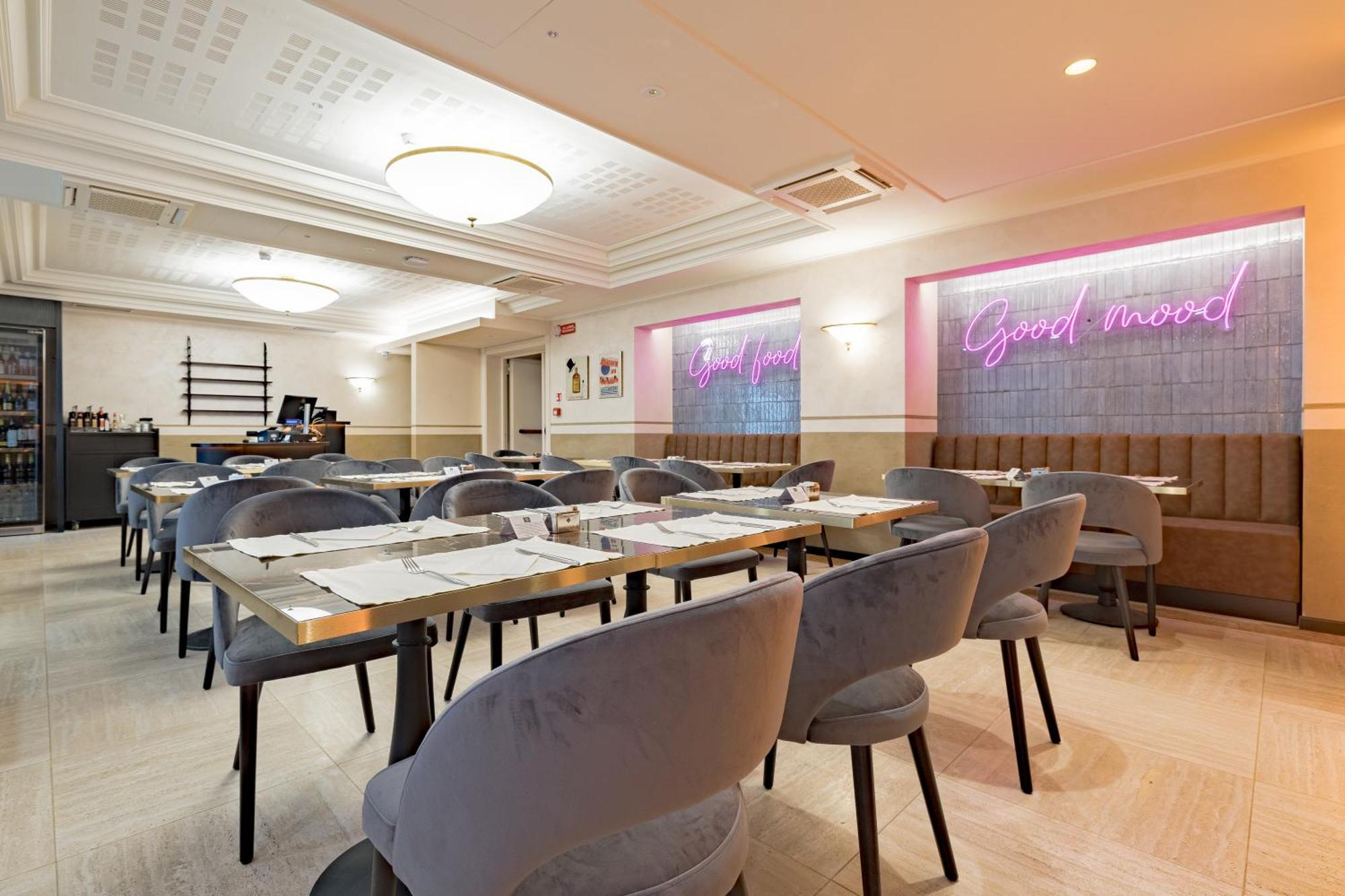 Just Hotel סרונו מראה חיצוני תמונה